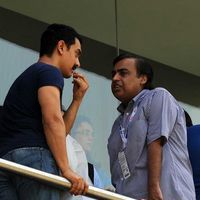 Aamir Khan At India Vs Sri Lanka World Cup Final | Picture 33374